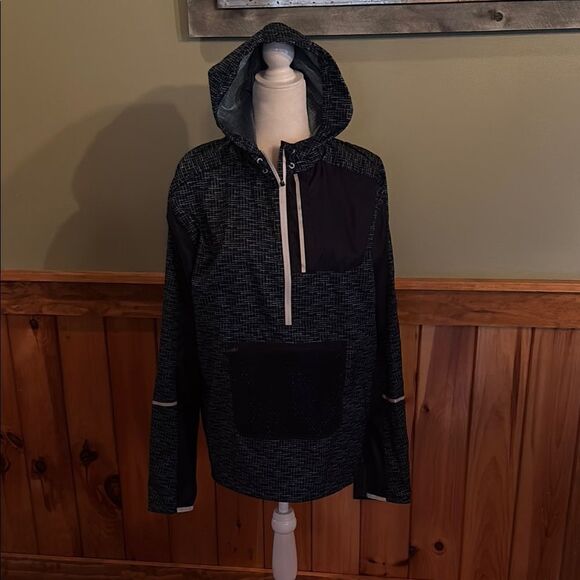 New Balance Black and Gray Hooded light weight Jacket with Reflective Accents - Picture 2 of 11